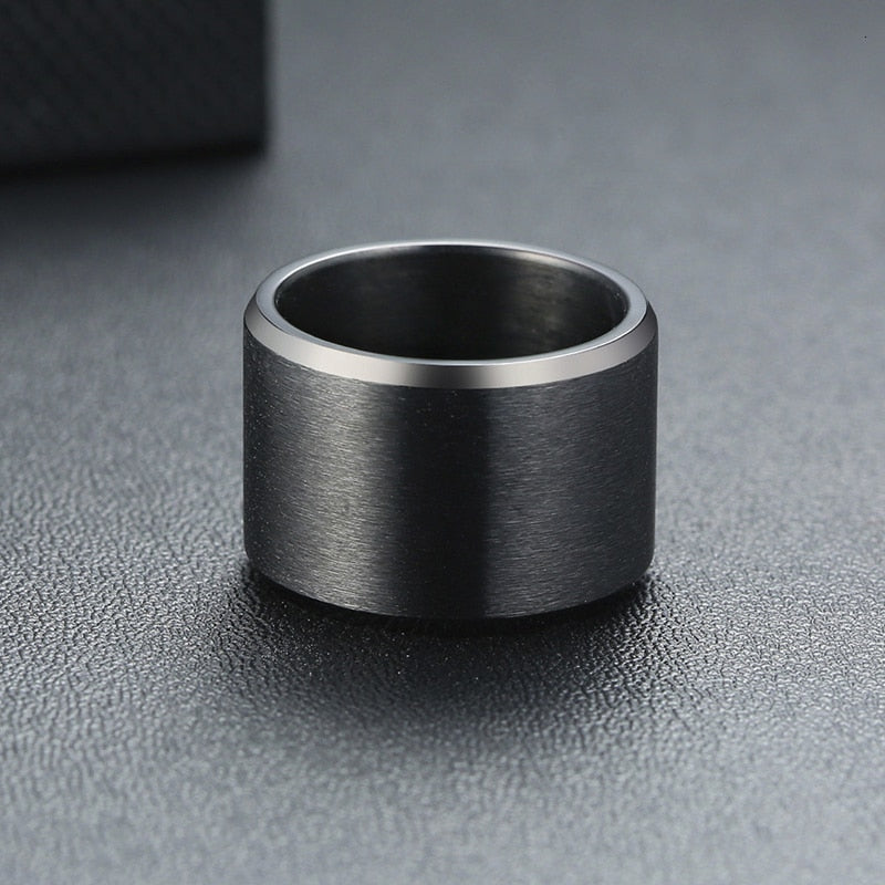 Men's ring