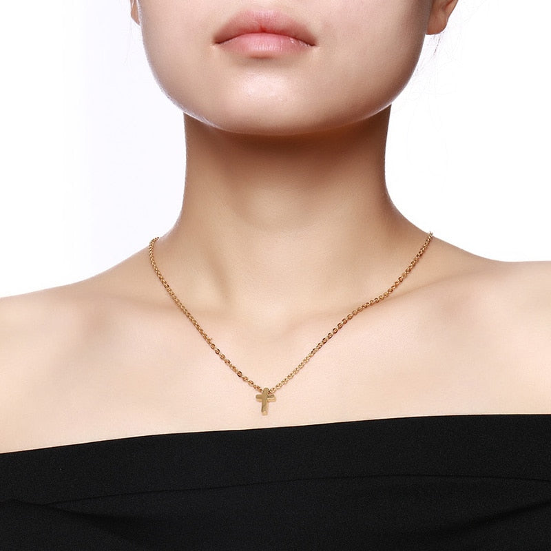 Pendiente y Collar para Hombre o Mujer Men's Small Cross Pendant cruz crucifijo on neck gold color