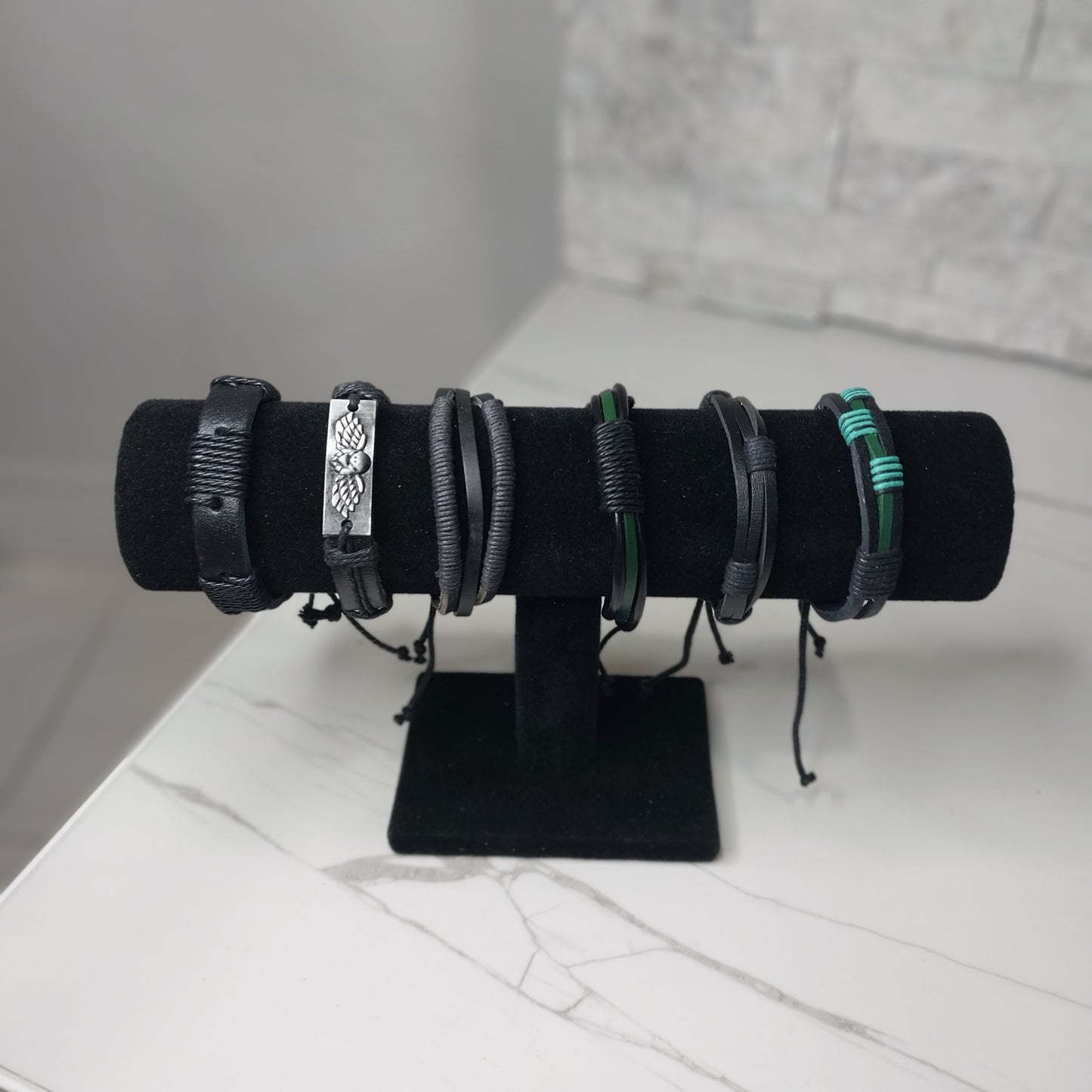 Leather Bracelets for Men or Women 6 Pieces Set Pulseras para hombres o Mujeres BR0038-6