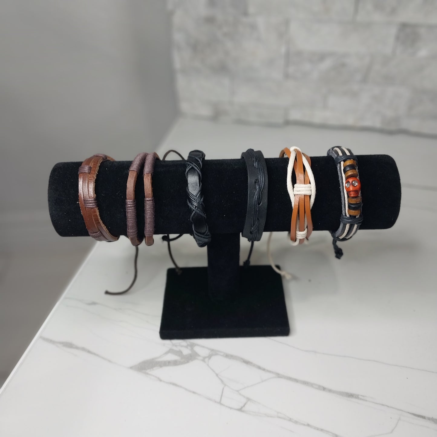 Leather Bracelets for Men or Women 6 Pieces Set Pulseras para hombres o Mujeres BR0050-6