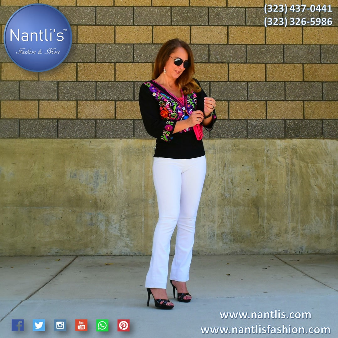 Blusas Bordadas en Estados Unidos