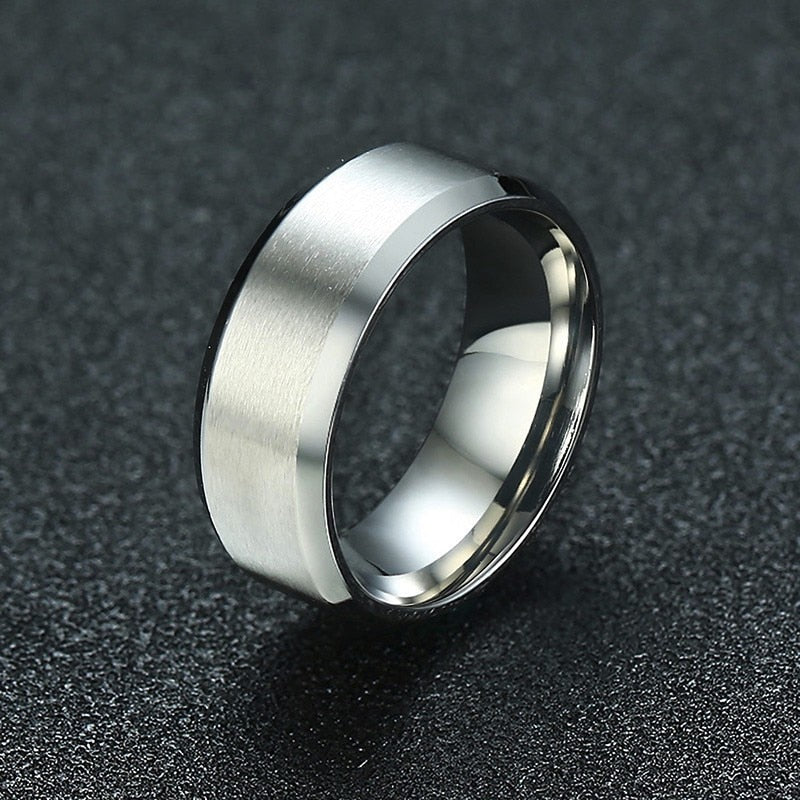 Anillo para Hombre o Mujer 8mm Men Ring Stainless Steel Wedding Jewelry Horus Anka Bible Medical