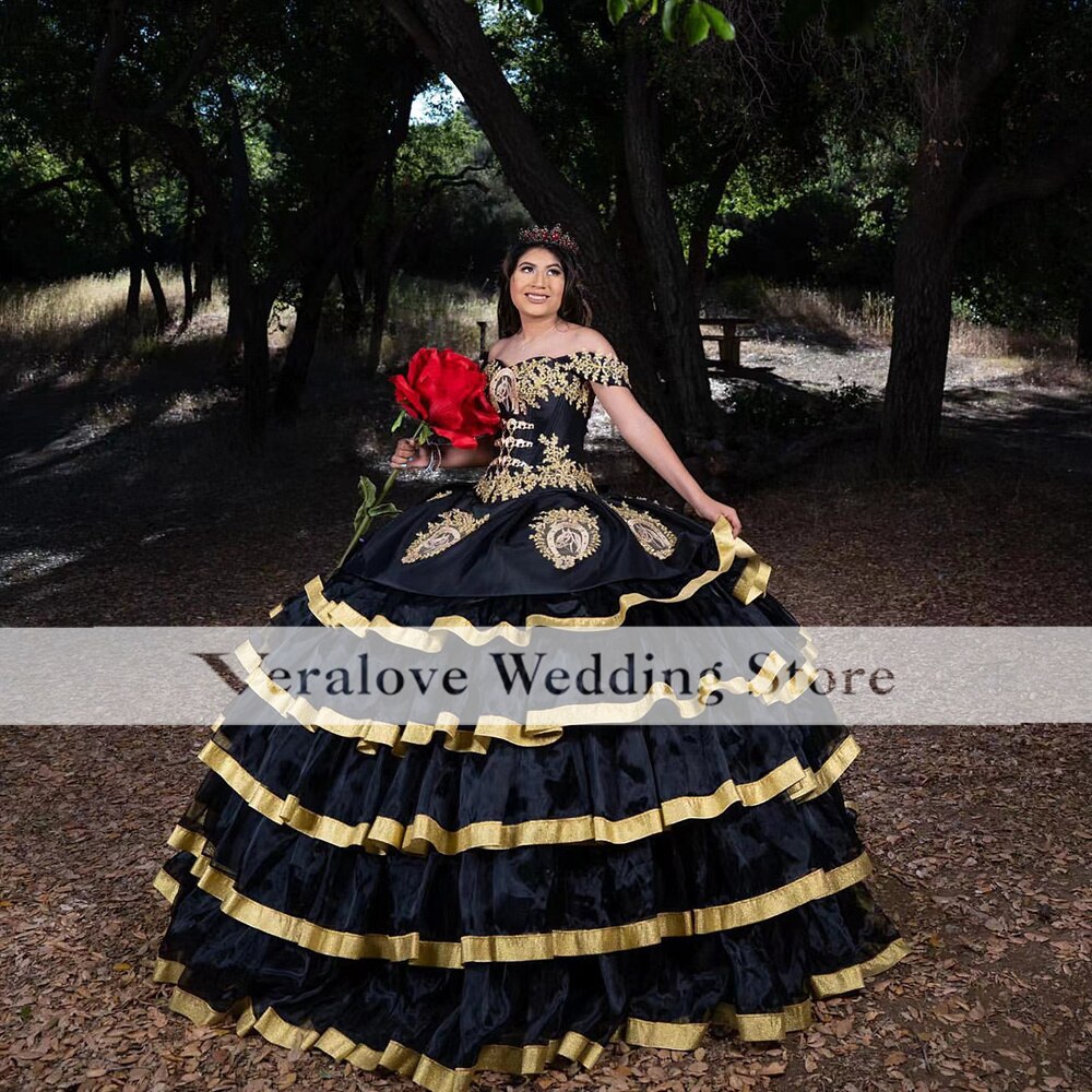 Quinceanera Dress Black Tiered Tulle Ball Gown Mexican Princess Masquerade Sweet 16 Prom Dress