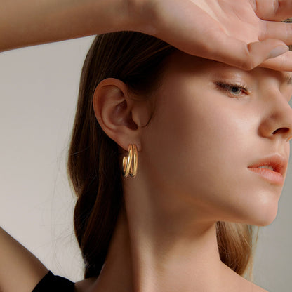 Aretes para mujeres Women Hoop Earrings, Double Circle Hoops, Gold Color Stainless Steel C Shaped Huggie, Minimalist Metal Ear Jewelry