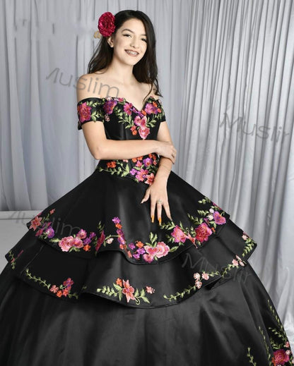 Vestido Charro de Quinceanera Black Quinceanera Dresses Charro Detachable Skirt Floral Embroidered Off The Shoulder Sweet 16 Dress Mexican Theme Gothic