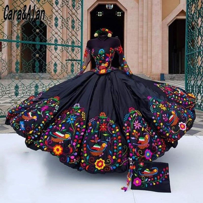 Vestido Mexican Style Charro Quinceanera Dresses Long Sleeves Off Shoulder Flowers Embroidered Satin Lace-up Prom Gowns Vestidos 15 Años